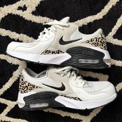 Nike Air Max Excee Summit White White Hemp Black (Women's) size 11 
