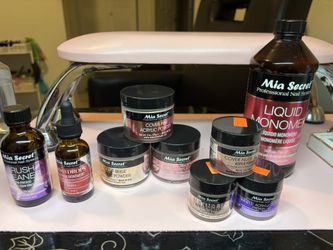 Mia Secret Acrylic Set