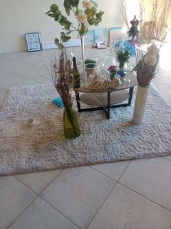 Table rug vases decoration's