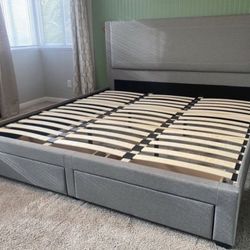 king size grey storage bed frame. (Available For Same Day Pick Up)