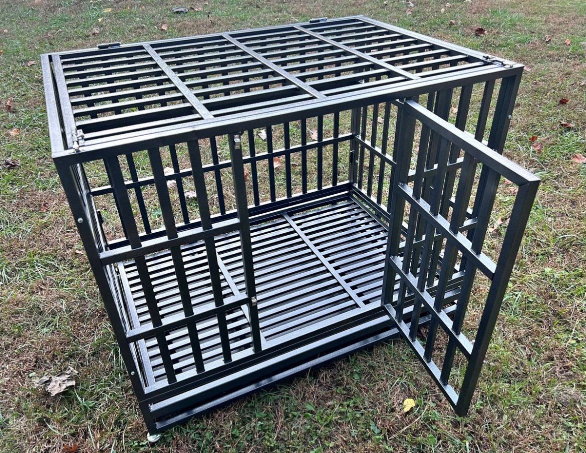 Heavy Duty Dog Crate
