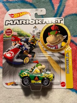 Hot Wheels Mario Kart Bowser Jr. Flame Flyer