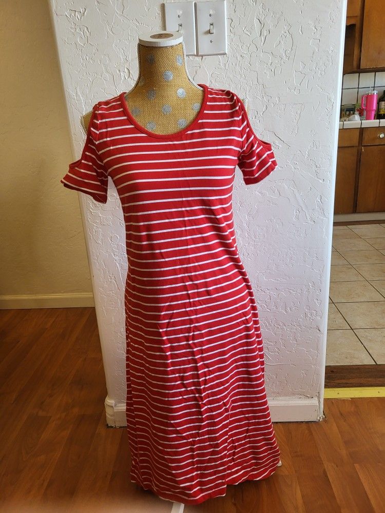 Red And White Striped Isaac. Mizrahi Maxi XS