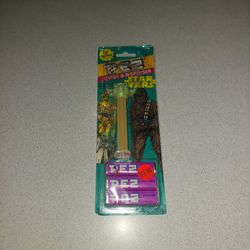 VINTAGE 1997 STAR WARS YODA PEZ DISPENSER NEW FACTORY SEALED 