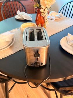 Black+Decker 2-Slice Stainless Steel Toaster
