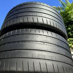 325 35 23 Michelin pilot sport 4s 325/35/23 used tires 325/35R23