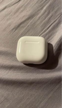 AirPods 4 with noise cancelation