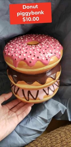 🩷 Piggy Bank - Still Available 