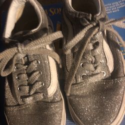 VANS Old Skool Silver Sparkly Shoes. Size 2Y Price Reduced 