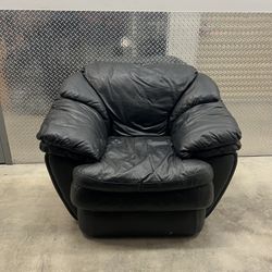 Black Leather Club Lounge Chair.
