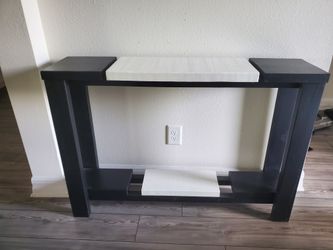 Entrance Table