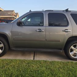 Chevy Tahoe 
