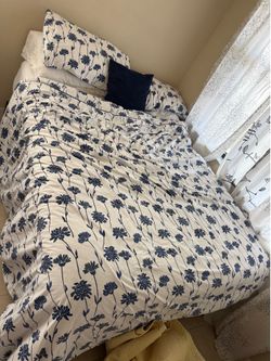 Queen Bed Set – Serta Glenmoor 2.0 Mattress + Box Spring + Frame