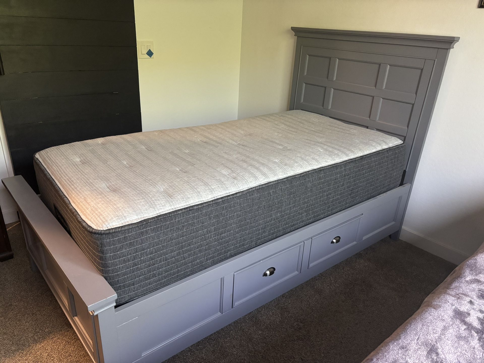Twin Bed With Mattress 