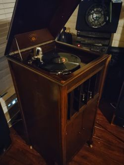 1920 COLUMBIA GRAFONOLA