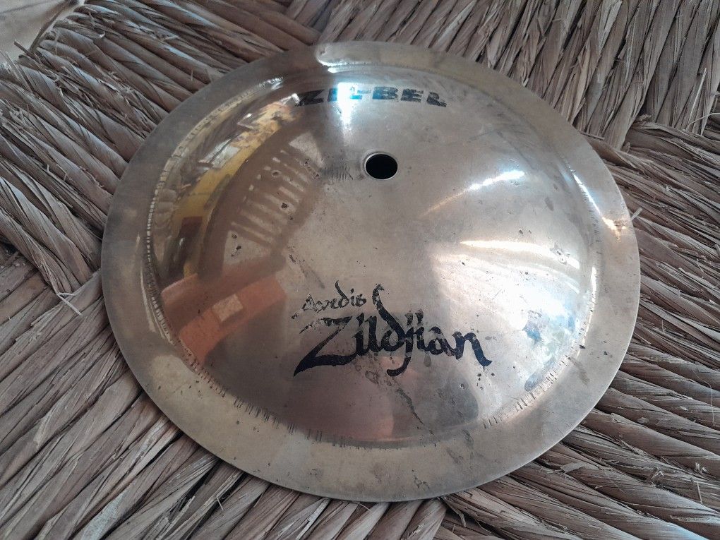 Zildjian Cymbals Drums Instruments Percussion Music Entertainment 