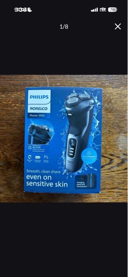 One New Black Philips Norelco - Series 3000 Rechargeable Wet/Dry Electric Shaver