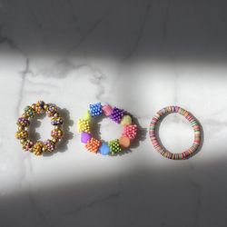 3 Bracelets good condition