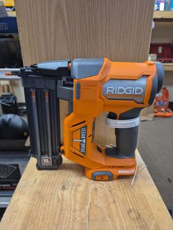NEW Out Of Box Ridgid 18V Brad Nailer R09891 Tool Only