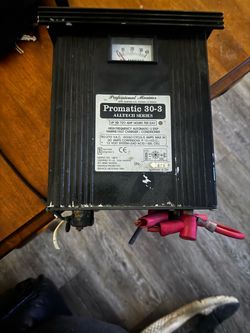 Professional Mariner Promatic 30-3 Marine Battery Charger