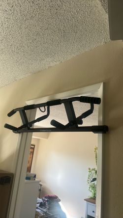 Carbon-Fiber Pull-up Bar