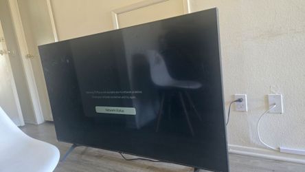 Samsung 75" Crystal UHD 4K Smart TV (UN75TU700DFXZA) – Excellent Condition