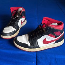 Jordan 1 Mid Size 9.5 – Cheap
