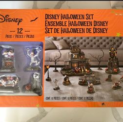 Disney Mickey Mouse Halloween Village