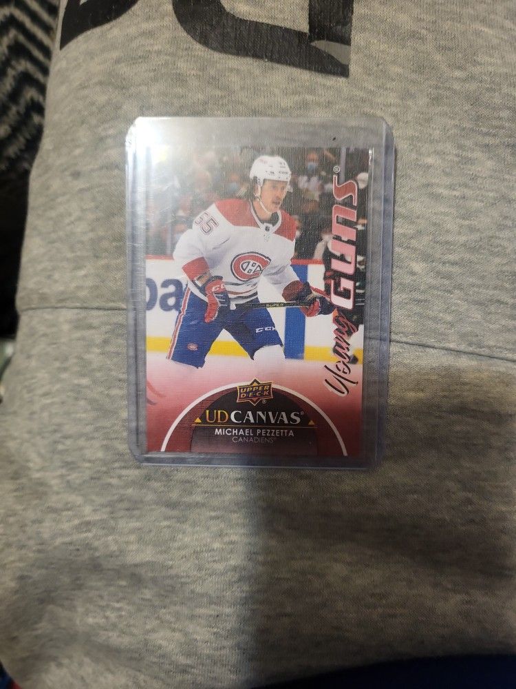 2021-22 Upper Deck Extended Series Michael Pezzetta RC /UD Canvas Young Guns