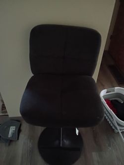 Tall chair