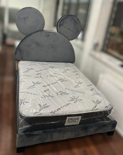 Mickey Mouse Twin Bed Package  💥🚛