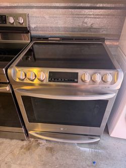 Lg electric slide in range conventional oven
