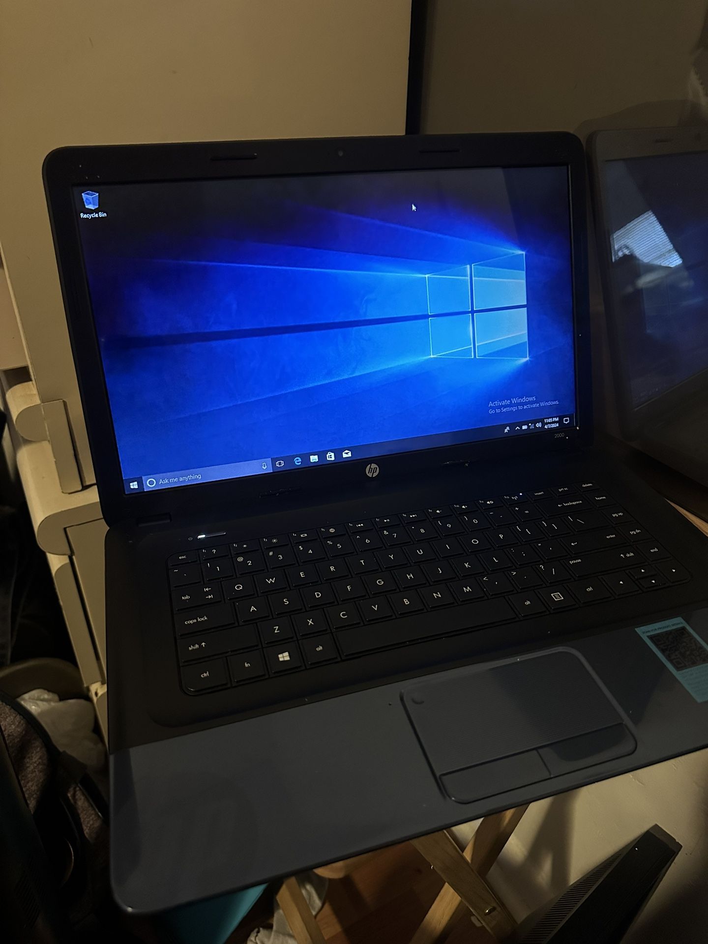 Lots Of Updated Laptops With Windows 10 And Linux ($100 Each)