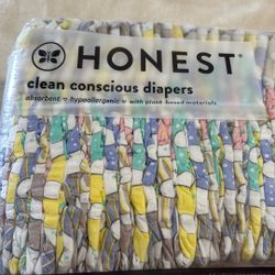 Honest Diapers Size 3