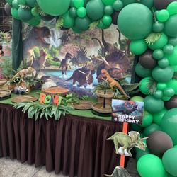 Dinosaur birthday decoration