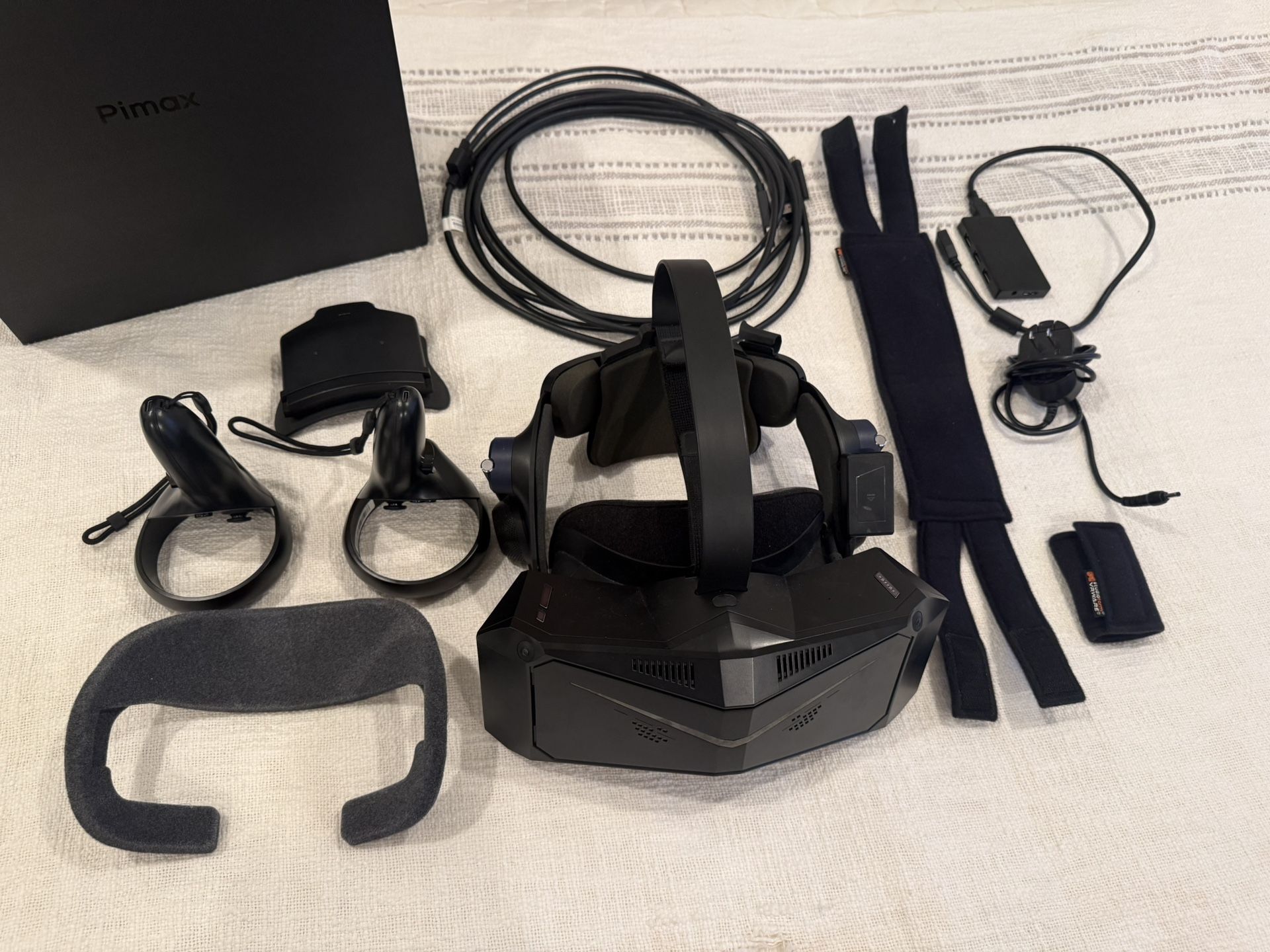 OG Pimax Crystal, Eye Tracking, Complete Kit With Upgrades (DMAS Audio, Studio form Comfort Kit)