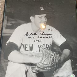 Assortment of NY Yankees Memorabilia 