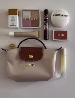 Longchamp mini bags crossbody strap comes with it