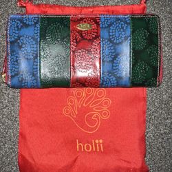 Beautiful Holii Zip Around Leather Wallet With Storage Bag