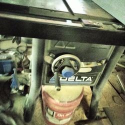 Table Saw 10" Delta 