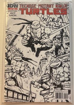 Teenage Mutant Ninja Turtles #1 Signed Tom Waltz Black & White Variant 2011 TMNT