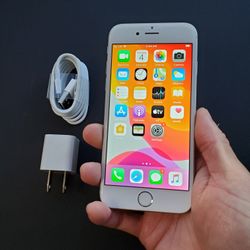 iPhone 6s - UNLOCKED - Like New  