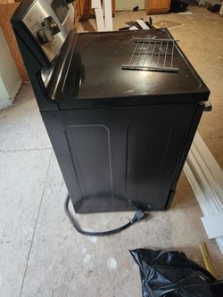 GE Electric stove