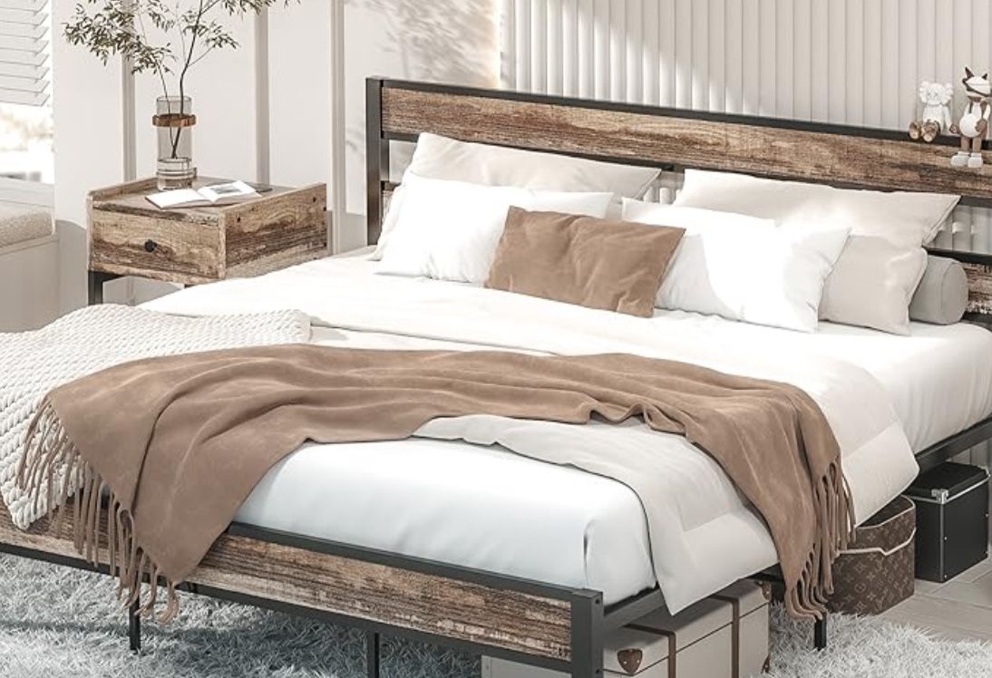 Cal King From Jerome’s Furniture 4 Years Old Great Condition 