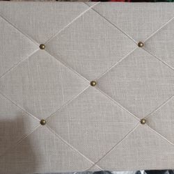 One - 19.75x15.75 Ivory/beige Burlap Covered Memo Board
