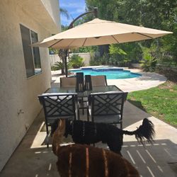 Patio Saet With Umbrella