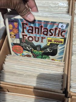 125 ct Assorted Comic Book Boxes