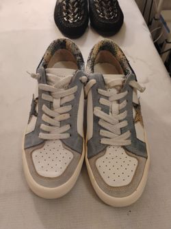 Vintage Hannah blue and white suede men's sneakers