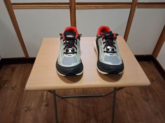 Women's Hoka one on one Clifton one 9 size 9 brand new black red gray