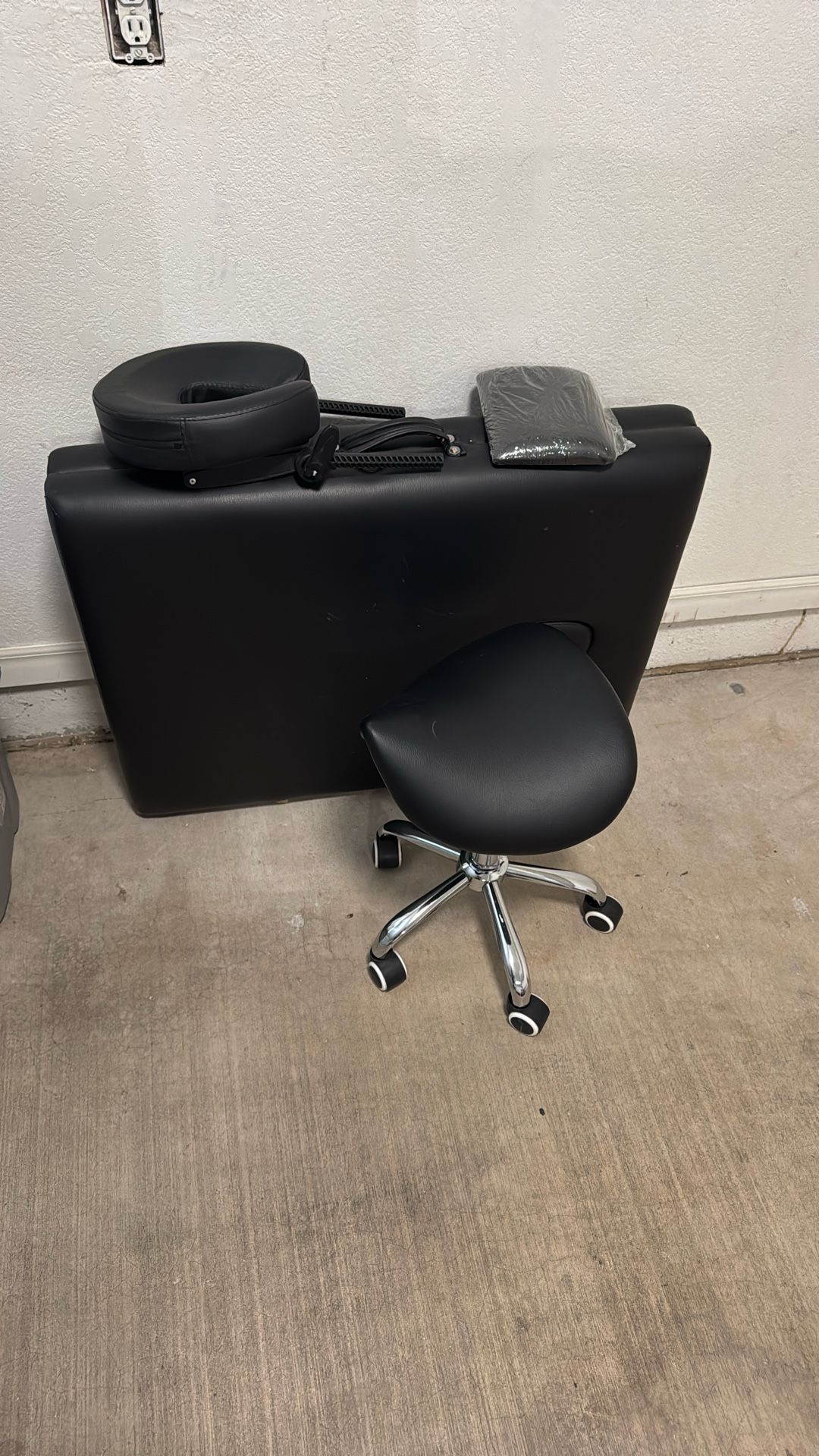 Yaheetech Portable Aluminum Massage Table Spa Table Burgundy - View #10